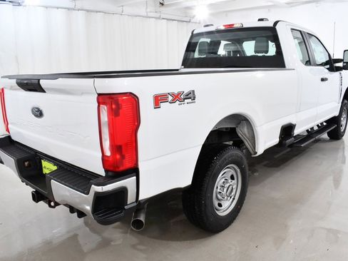 New 2026 Ford F350 XLT w/ FX4 Off-Road Package image 11