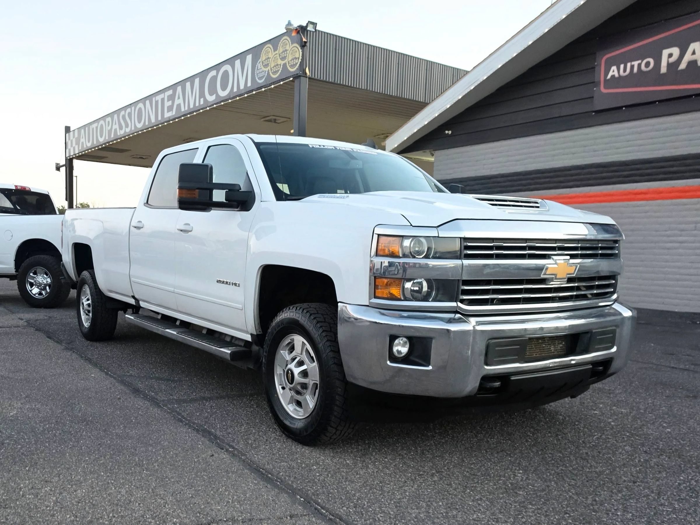 Used 2017 Chevrolet Silverado 2500 LT w/ LT Fleet Convenience Package AWD/4WD image 7