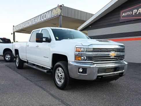 Used 2017 Chevrolet Silverado 2500 LT w/ LT Fleet Convenience Package AWD/4WD image 7