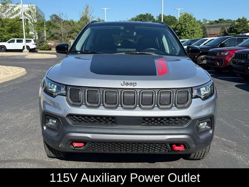 Certified 2022 Jeep Compass Trailhawk w/ Trailhawk Convenience Group AWD/4WD image 9