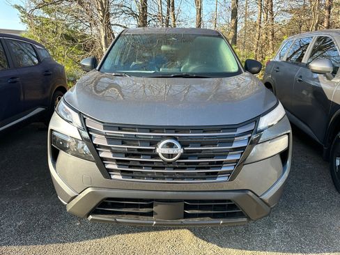 New 2026 Nissan Rogue S image 2