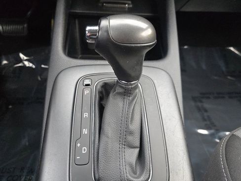 Used 2015 Kia Forte EX image 26