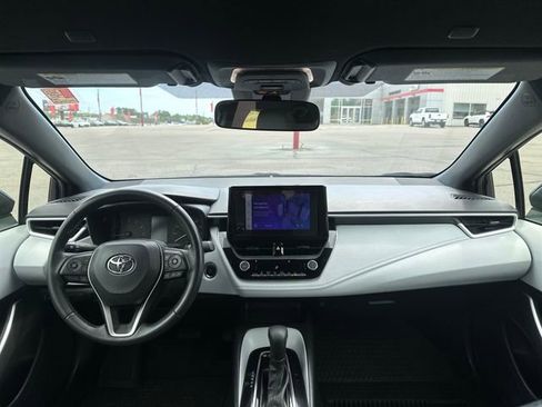 Used 2023 Toyota Corolla SE FWD image 12