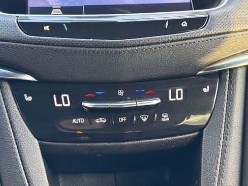 Certified 2023 Cadillac XT5 Premium Luxury AWD/4WD image 9