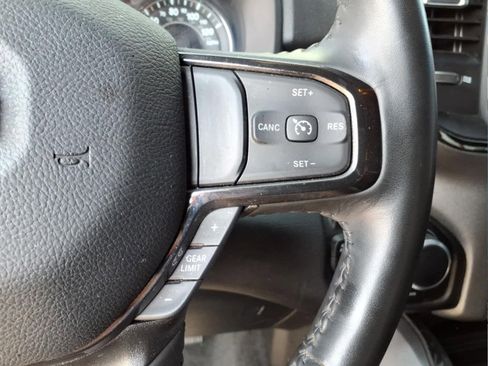 Used 2023 RAM 1500 Big Horn AWD/4WD image 17