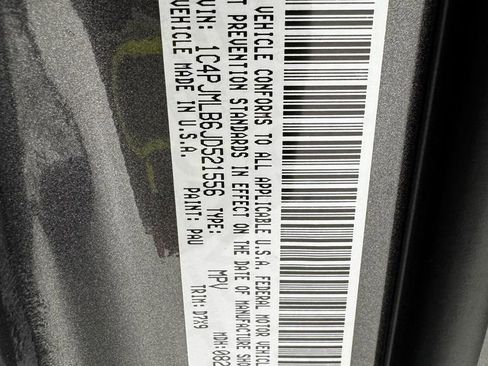 Used 2018 Jeep Cherokee Latitude Plus image 37