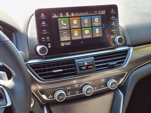 Used 2018 Honda Accord Sport image 20