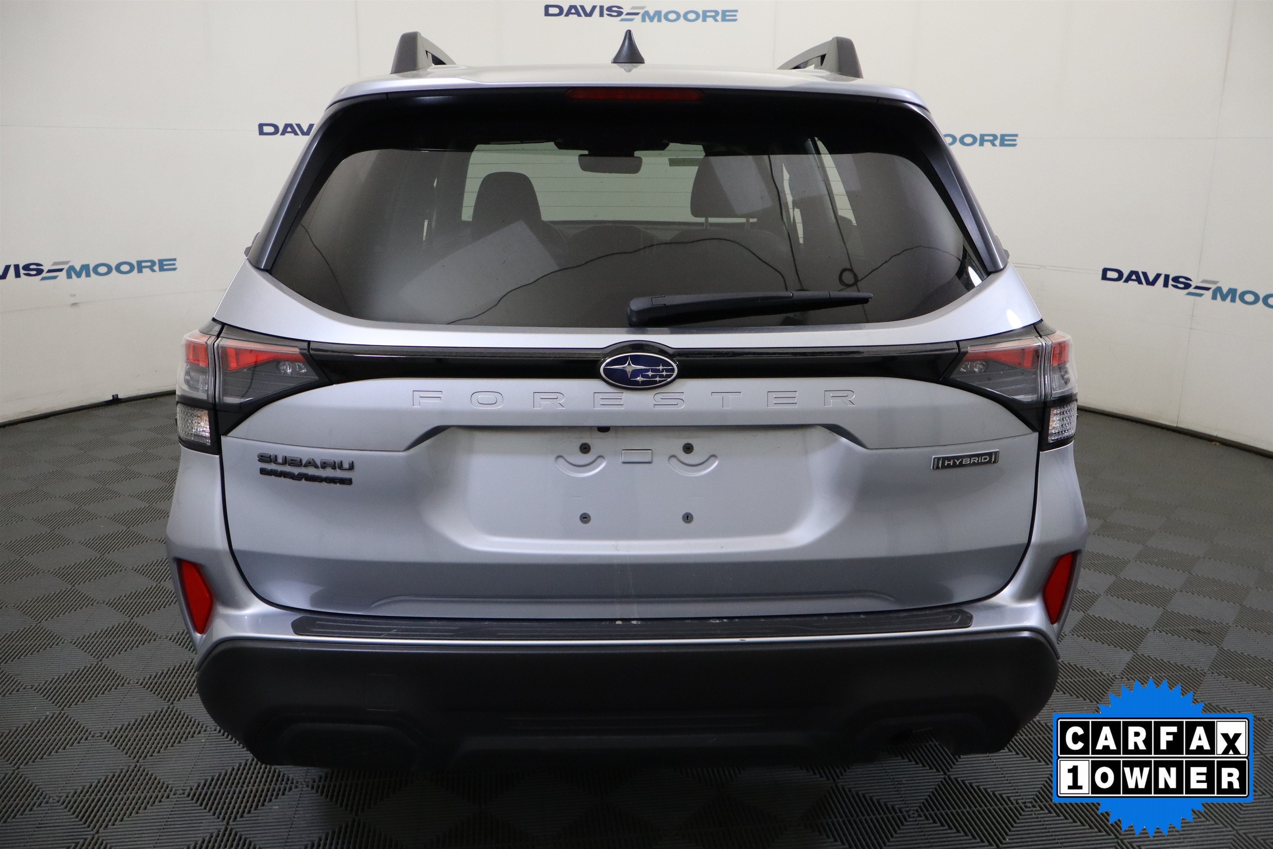 Used 2025 Subaru Forester Premium AWD/4WD image 8