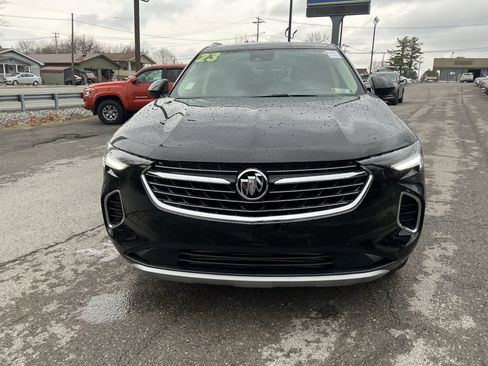 Used 2023 Buick Envision Essence image 9