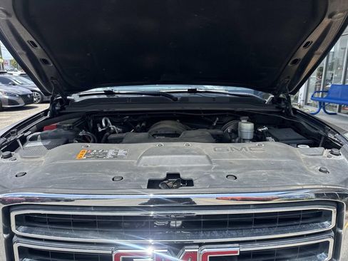 Used 2019 GMC Yukon SLT w/ HD Trailering Package RWD image 3