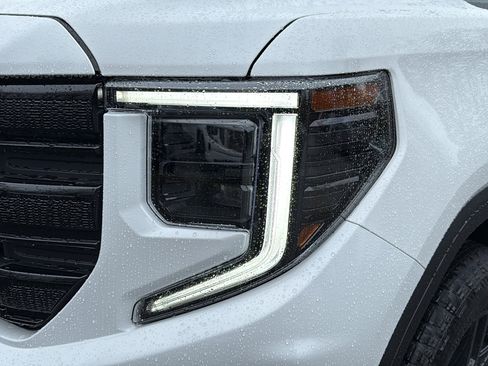 New 2026 GMC Sierra 1500 Elevation w/ Elevation Premium Package image 5