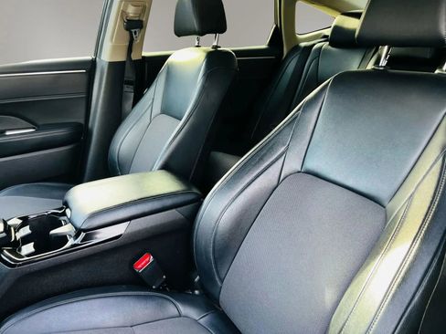 Used 2018 Honda Clarity Plug-In Hybrid image 32