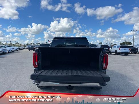 Used 2020 GMC Sierra 1500 SLT w/ SLT Premium Plus Package image 16