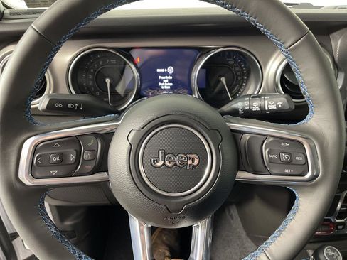 Used 2023 Jeep Wrangler Rubicon w/ Steel Bumper Group image 16