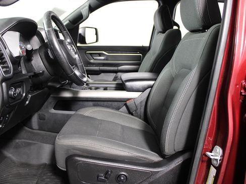 Used 2019 RAM 1500 Big Horn RWD image 6