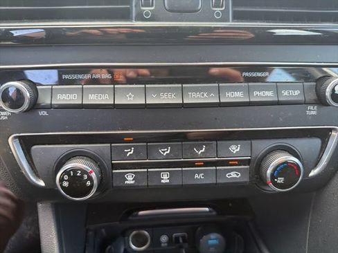 Used 2020 Kia Optima LX FWD image 37