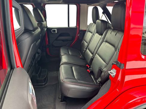 Used 2021 Jeep Wrangler Unlimited Rubicon AWD/4WD image 13