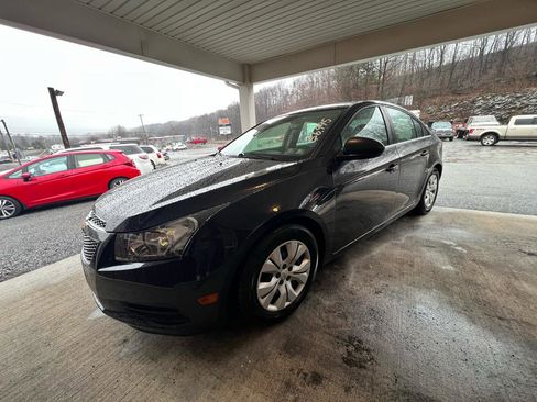 Used 2012 Chevrolet Cruze LS w/ Connectivity Package image 3