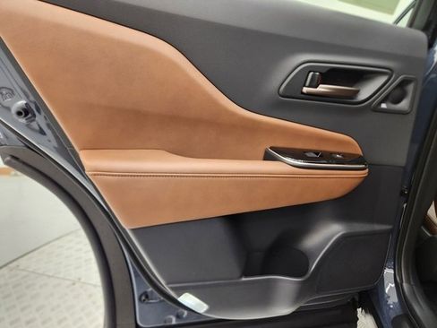 New 2026 Toyota Crown Signia image 33