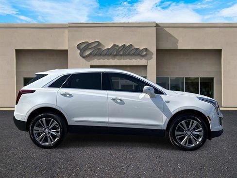 New 2026 Cadillac XT5 Premium Luxury w/ Driver Assist Package FWD image 2