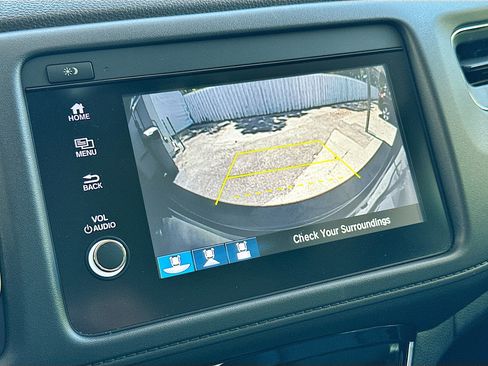 Used 2022 Honda HR-V EX-L image 13