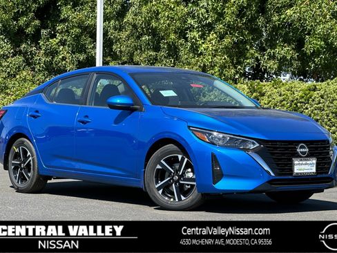 New 2025 Nissan Sentra SV image 1