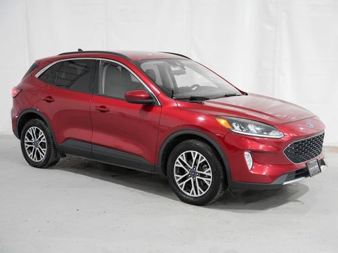 Used 2020 Ford Escape SEL AWD/4WD image 8