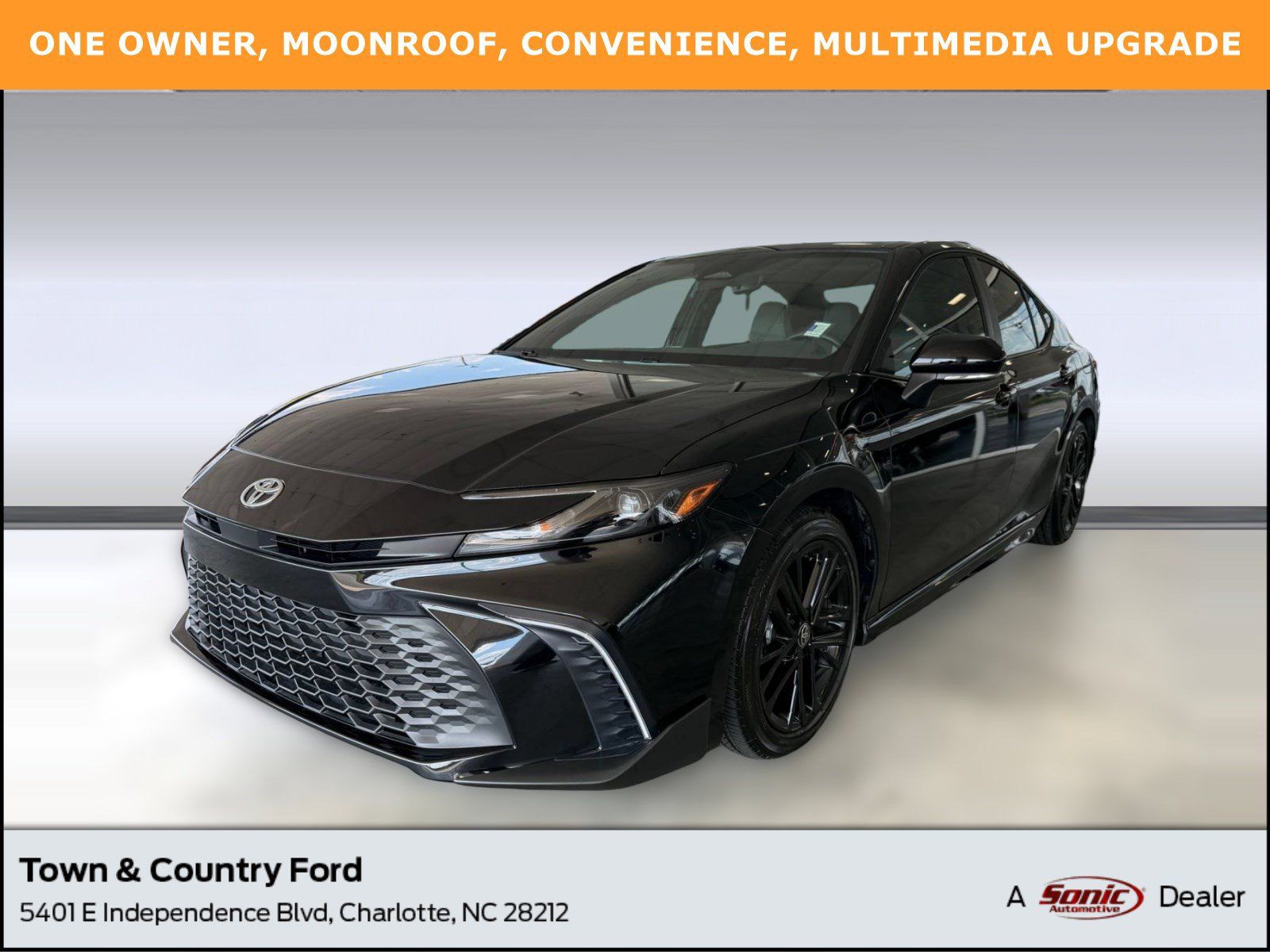Used 2026 Toyota Camry SE w/ Multimedia Upgrade Package FWD image 1