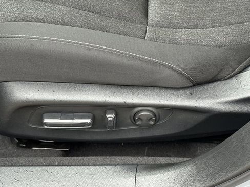 Used 2025 Honda Accord Sport image 16