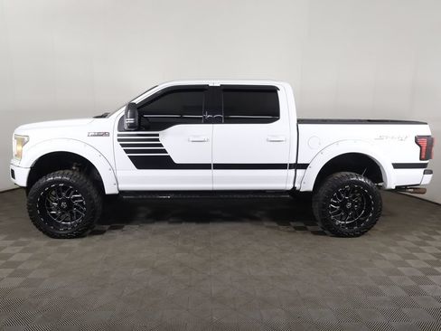 Used 2018 Ford F150 XLT w/ Equipment Group 302A Luxury AWD/4WD image 13