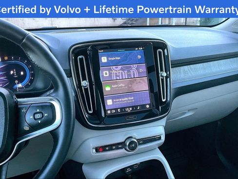 Certified 2023 Volvo XC40 B5 Ultimate w/ Protection Package Premier image 9