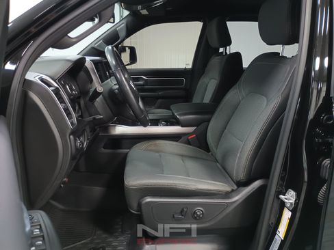 Used 2019 RAM 1500 Big Horn AWD/4WD image 23