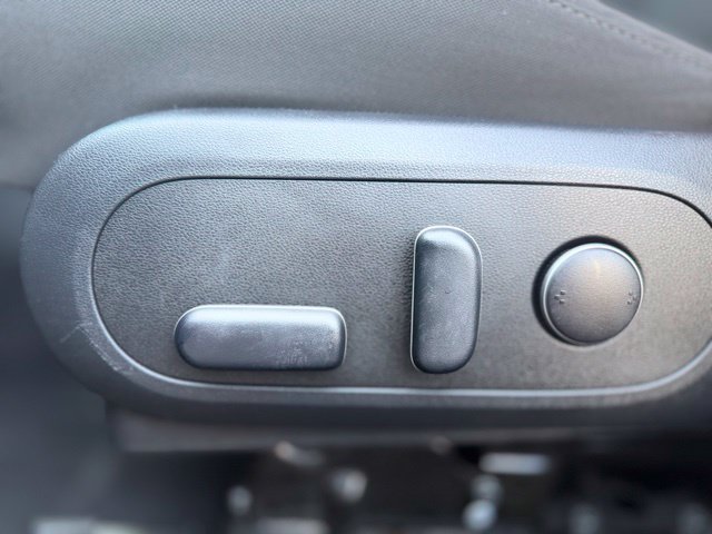 Used 2024 Hyundai Kona SEL AWD/4WD image 19