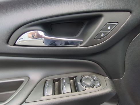 Certified 2022 Chevrolet Equinox LT image 23