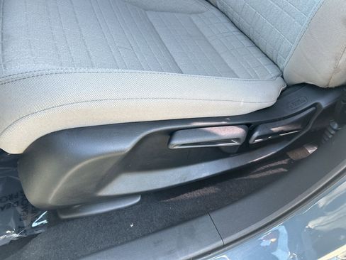 Certified 2023 Honda HR-V LX image 14