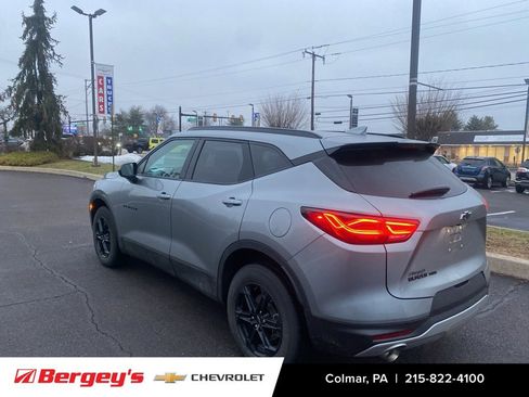 Used 2023 Chevrolet Blazer LT w/ Midnight/Sport Edition image 6