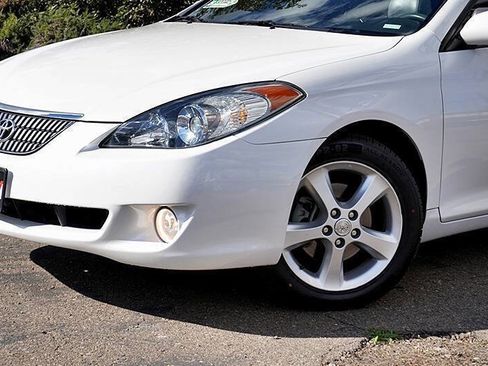 Used 2005 Toyota Solara SLE image 3