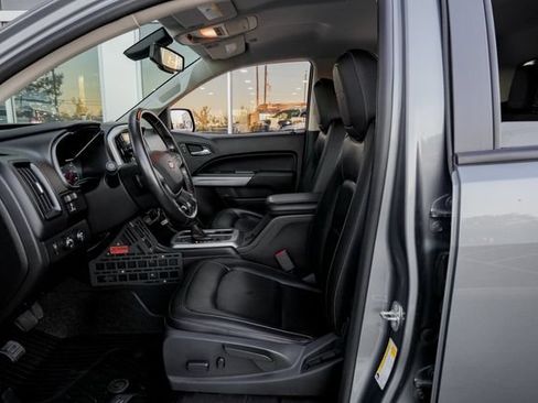 Used 2019 Chevrolet Colorado ZR2 w/ LPO, Premium Interior Package AWD/4WD image 25