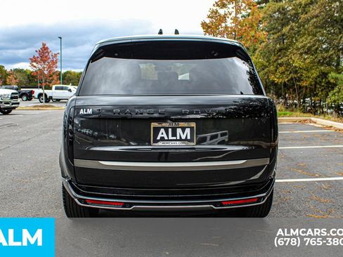 Used 2023 Land Rover Range Rover SE image 11