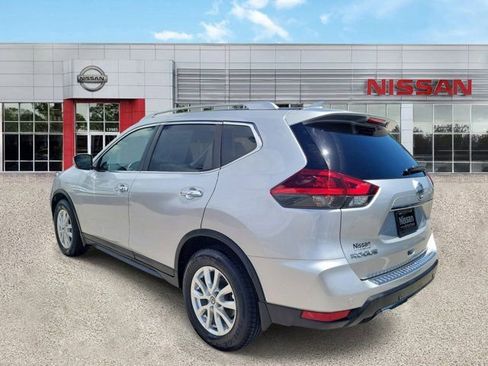 Certified 2020 Nissan Rogue SV FWD image 5