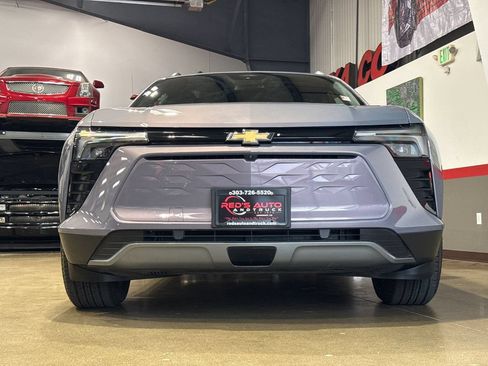 Used 2024 Chevrolet Blazer EV LT AWD/4WD image 37