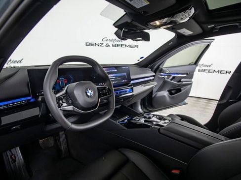Used 2026 BMW 540i xDrive AWD/4WD image 20