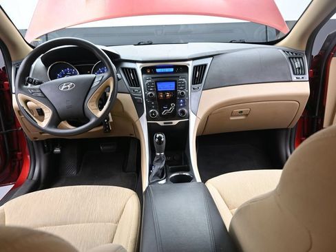 Used 2011 Hyundai Sonata GLS FWD image 30