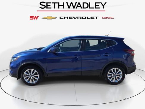 Used 2022 Nissan Rogue Sport S FWD image 4