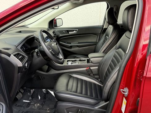 Used 2024 Ford Edge SEL image 19