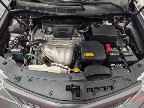 Used 2014 Toyota Camry SE FWD image 81