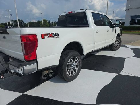 Used 2022 Ford F250 Lariat w/ Lariat Ultimate Package AWD/4WD image 10