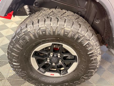 Used 2018 Jeep Wrangler Unlimited Rubicon AWD/4WD image 27