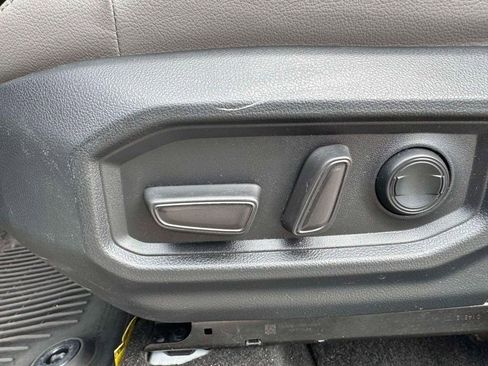 Used 2023 Toyota Tundra SR5 w/ SR5 Premium Package image 14