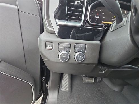 New 2026 GMC Sierra 1500 Elevation image 18